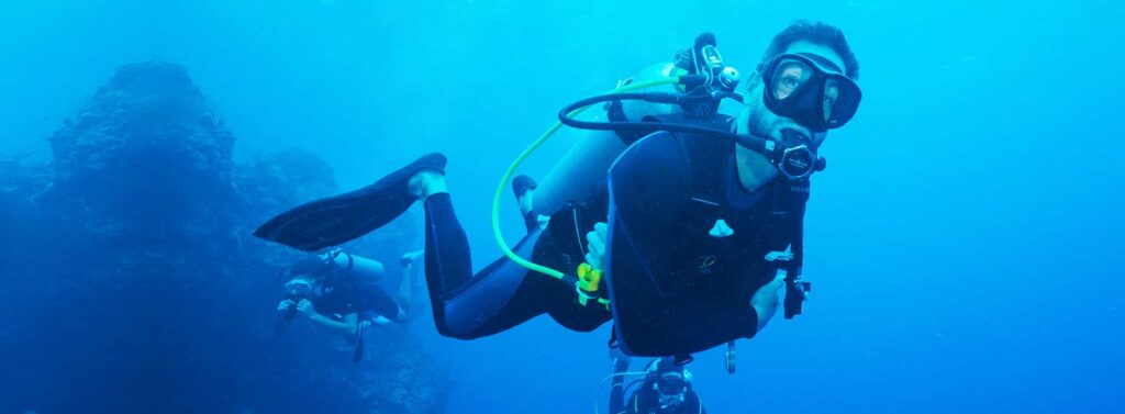 DIVEMASTER Jobs & employment - trabajo de Divemaster